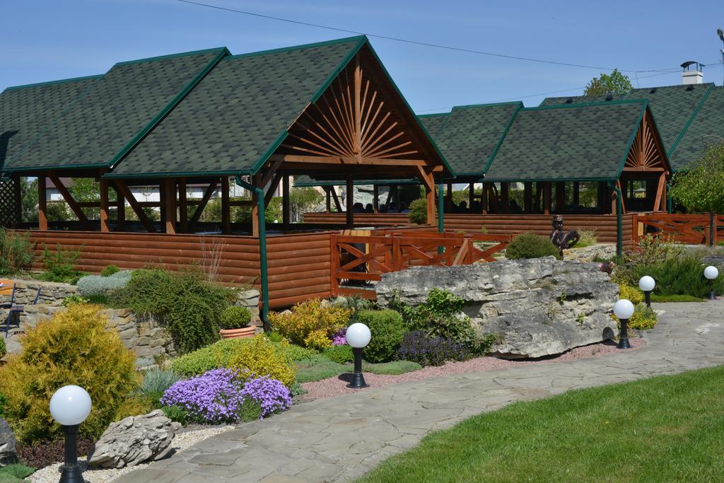 Hotel Panorama Кременец Экстерьер фото